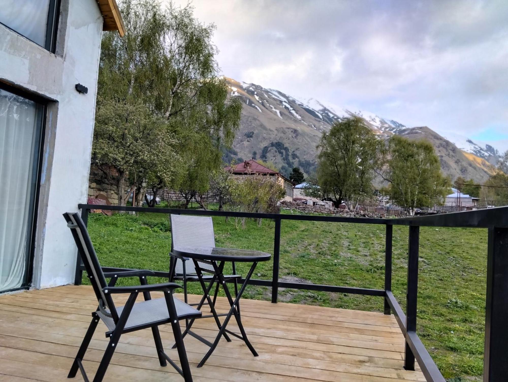 Kazbegi Cottage Memo Bagian luar foto